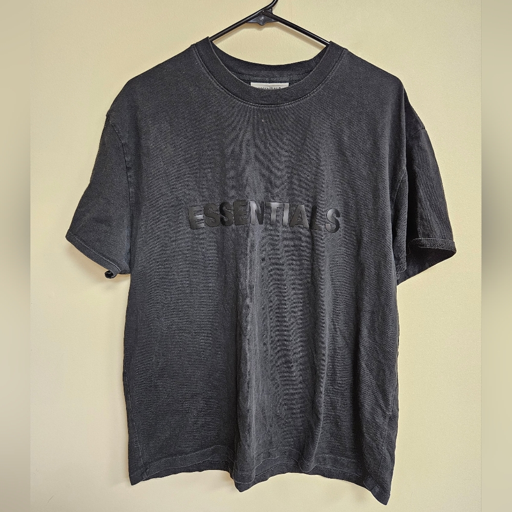 Essentials Fear Of God S Black T Shirt FLAWED